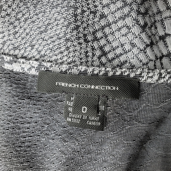 French Connection Silver V-Neck Snake Jacquard Wrap Dress Women's Size 0 NWOT - Picture 5 of 16